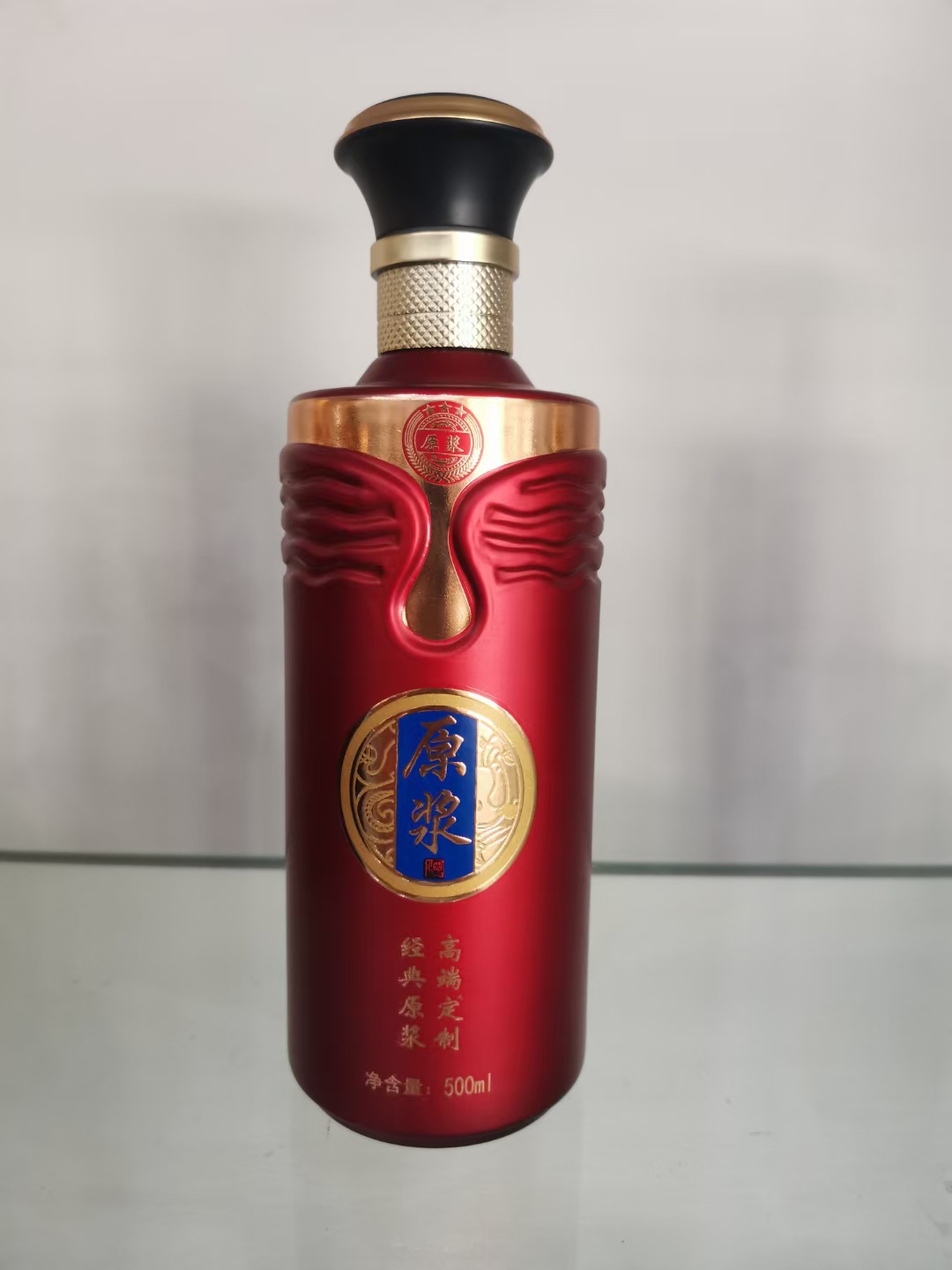 彩色喷涂白酒瓶 1斤装酱酒酒瓶 晶白料玻璃酒瓶