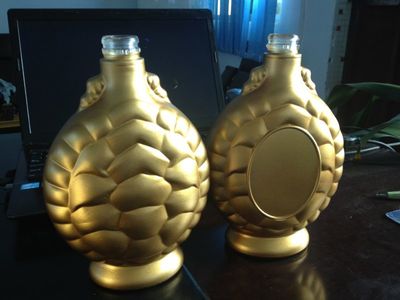 酒瓶喷涂丝印烫金贴花加工的价格与厂家选择指南